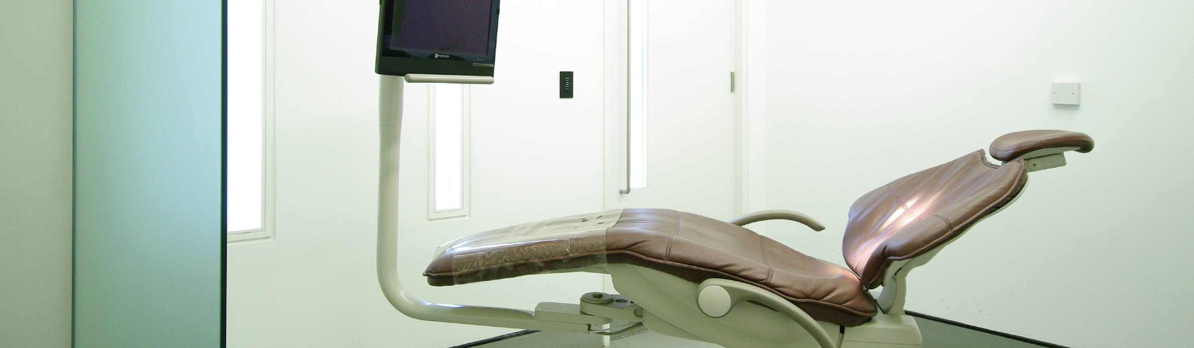 Senova Dentist Surgery Chair